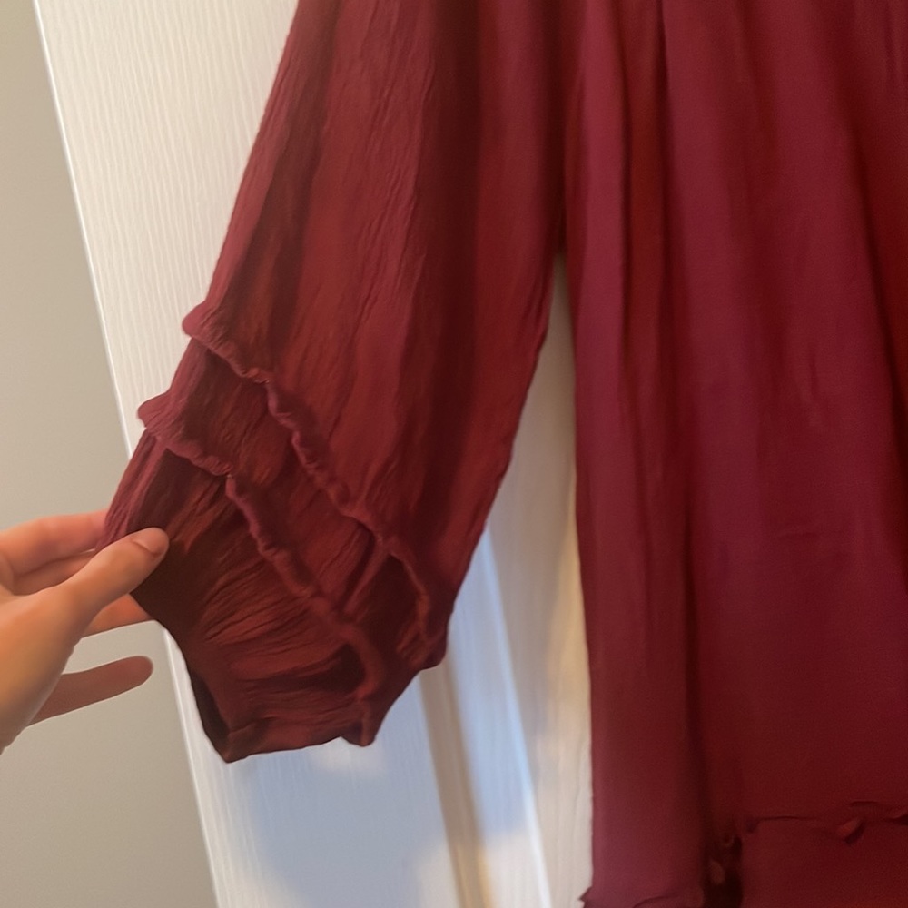 Entro Ruffled Red Dress - Picture 4 of 5